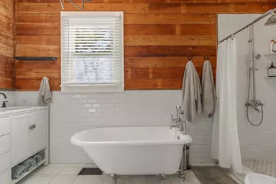 709 Hill Street, Bastrop, TX 78602 - Photo 22