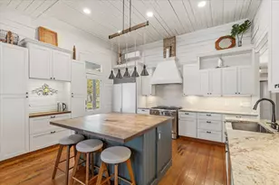 709 Hill St, Bastrop, TX 78602 - Photo 14