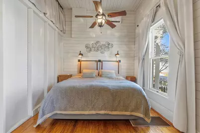 709 Hill Street, Bastrop, TX 78602 - Photo 18