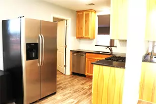 606 Mildred St, Burnet, TX 78611 - Photo 8