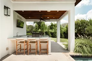 2300 Westover Rd, Austin, TX 78703 - Photo 28