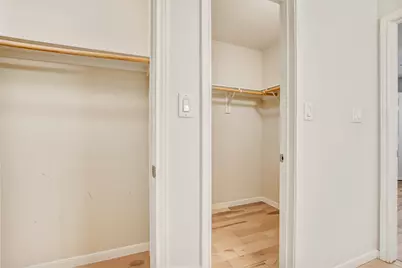 401 Buttercup Creek Boulevard #303, Cedar Park, TX 78613 - Photo 18