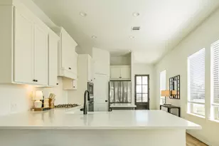 337 Langhorne Bnd, Liberty Hill, TX 78642 - Photo 6