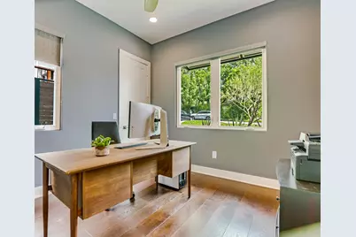 2109 W 12th Street, Austin, TX 78703 - Photo 10
