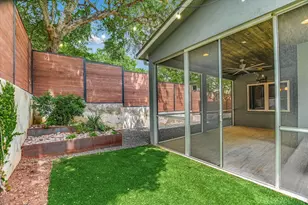2109 W 12th St, Austin, TX 78703 - Photo 24