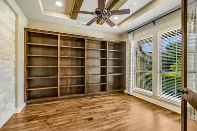 6005 Empresa Drive, Austin, TX 78738 - Photo 4