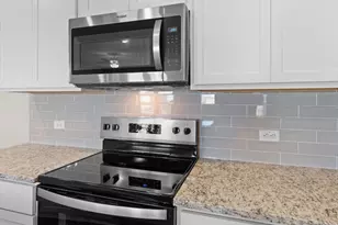 200 Sleep Holw, Jarrell, TX 76537 - Photo 10