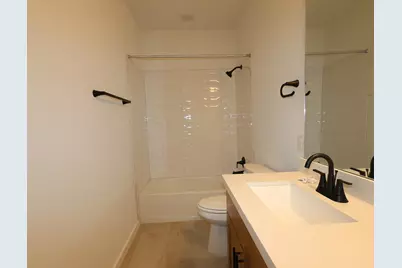 136 Bishop Wood Road, Dripping Springs, TX 78620 - Photo 14