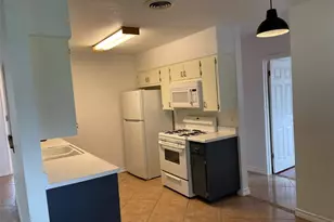 5506 Gloucester Ln, Austin, TX 78723 - Photo 6