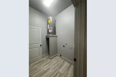 290 Hugo Road #B, San Marcos, TX 78666 - Photo 22