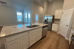 830 Staglin St, Buda, TX 78610 - Photo 10