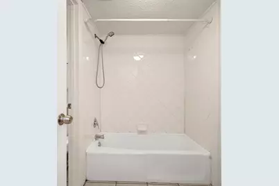 2122 Hancock Drive #110, Austin, TX 78756 - Photo 16