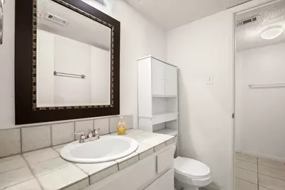 2122 Hancock Drive #110, Austin, TX 78756 - Photo 14
