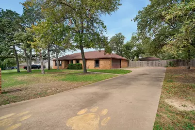 2006 Skyles Road, Rockdale, TX 76567 - Photo 2