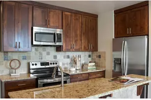 1200 E 11th St, Austin, TX 78702 - Photo 2