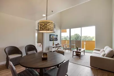 1200 E 11th Street #202, Austin, TX 78702 - Photo 6