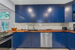 8303 Lazy Ln, Austin, TX 78757 - Photo 6