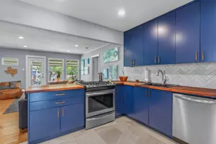 8303 Lazy Ln, Austin, TX 78757 - Photo 2