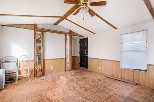 119 E Clearview Cemetery Rd, Bastrop, TX 78602 - Photo 10