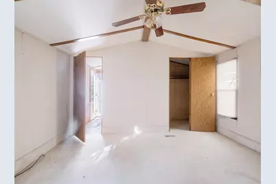 119 E Clearview Cemetery Road, Bastrop, TX 78602 - Photo 20