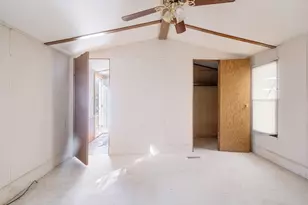 119 E Clearview Cemetery Rd, Bastrop, TX 78602 - Photo 20