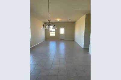 101 Kildeer Pass, Jarrell, TX 76537 - Photo 8