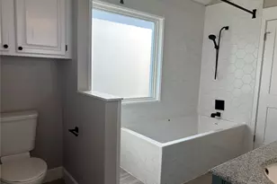 7525 Windrush Dr, Austin, TX 78729 - Photo 20