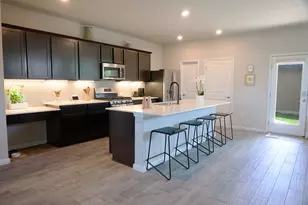 8817 Whitter Dr, Austin, TX 78747 - Photo 8