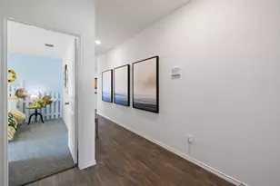 879 Arnold Loop, Uhland, TX 78640 - Photo 24