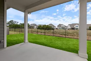 566 Sage Thrasher Cir, Dripping Springs, TX 78620 - Photo 22