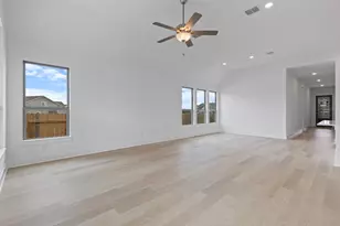 566 Sage Thrasher Cir, Dripping Springs, TX 78620 - Photo 12