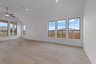 566 Sage Thrasher Cir, Dripping Springs, TX 78620 - Photo 14