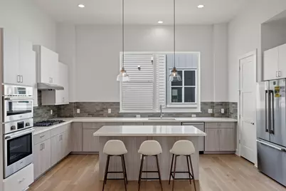 3810 Berkman Drive, Austin, TX 78723 - Photo 2
