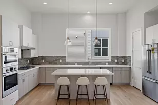 3810 Berkman Dr, Austin, TX 78723 - Photo 2
