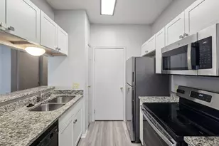 12166 Metric Blvd, Austin, TX 78758 - Photo 6