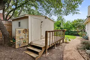 1909 Holly Hill Dr, Leander, TX 78641 - Photo 36