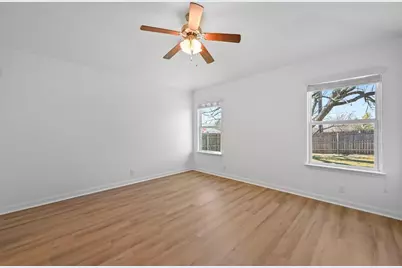 114 Stewart Drive, Hutto, TX 78634 - Photo 18