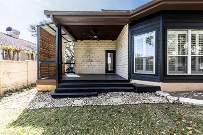 11 Treehaven Lane, The Hills, TX 78738 - Photo 26