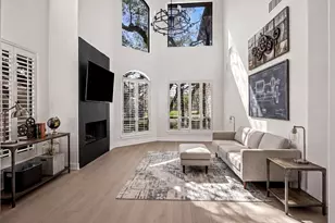 11 Treehaven Ln, The Hills, TX 78738 - Photo 6