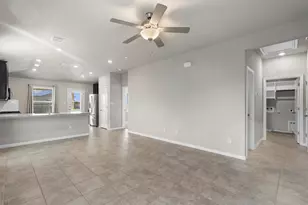 213 Wild Spur Ln, Liberty Hill, TX 78642 - Photo 4