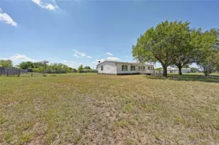 7007 Gunsmoke Ct, Buda, TX 78610 - Photo 4