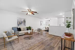 2301 Melissa Oaks Ln, Austin, TX 78744 - Photo 4