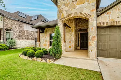 1905 Goldilocks Lane, Austin, TX 78652 - Photo 2