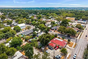 1906 E 2nd St, Austin, TX 78702 - Photo 20