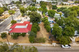 1906 E 2nd St, Austin, TX 78702 - Photo 24