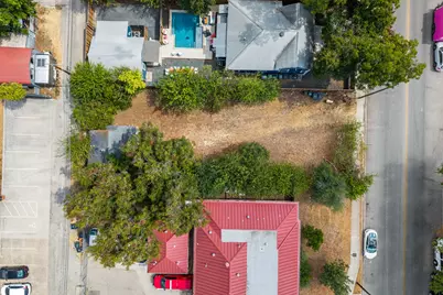 1906 E 2nd Street, Austin, TX 78702 - Photo 10