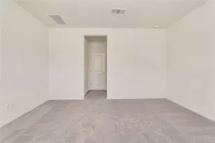 9100 Garnet Dr, Austin, TX 78729 - Photo 20