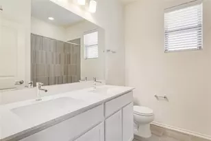 9100 Garnet Dr, Austin, TX 78729 - Photo 24