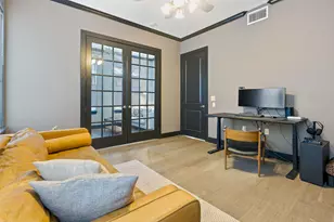 2216 Thornton Rd, Austin, TX 78704 - Photo 18