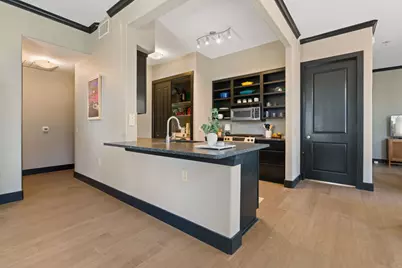 2216 Thornton Road #211, Austin, TX 78704 - Photo 2